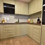 Apartment 3 Km Outside The Historical Centre