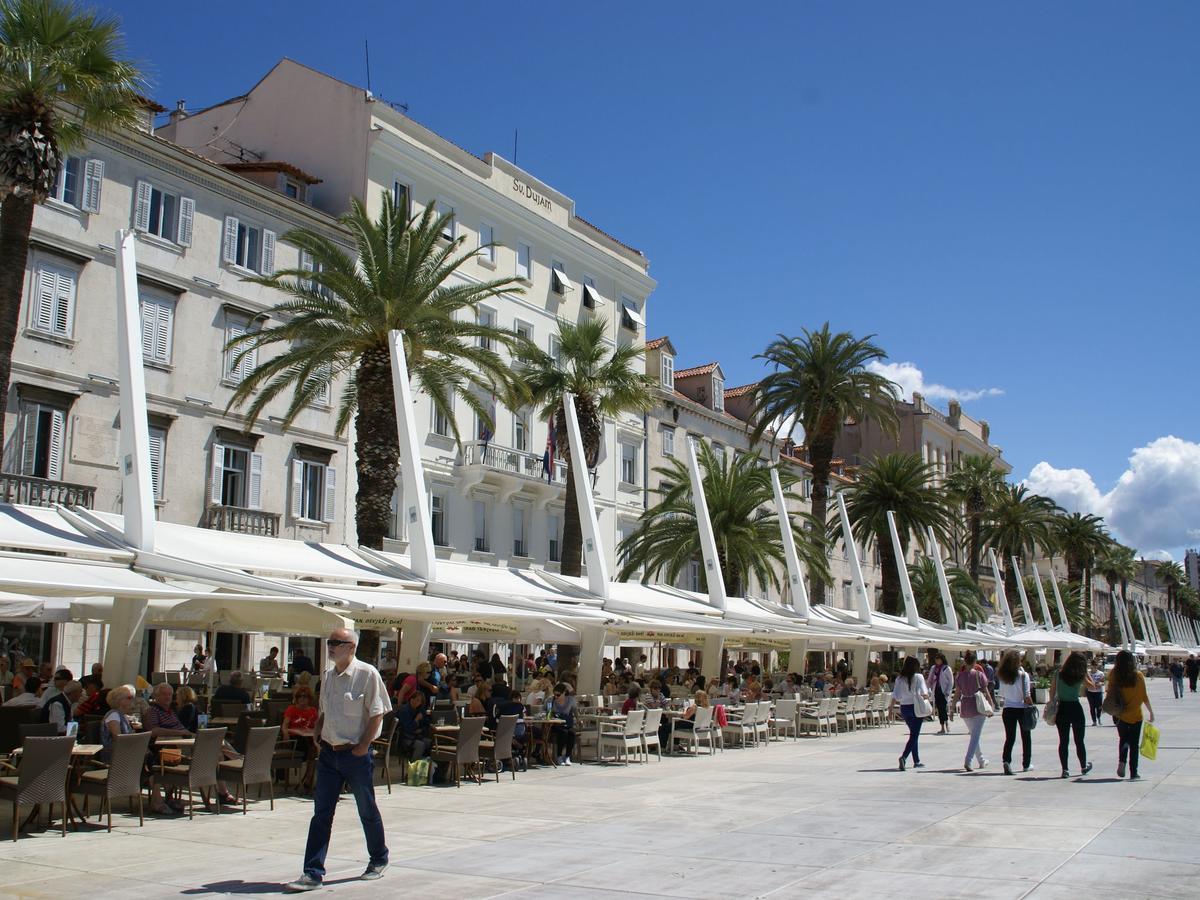 Apartment 3 Km Outside The Historical Centre *